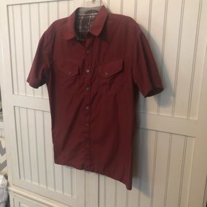 🔥Kuhl Button Down Shirt